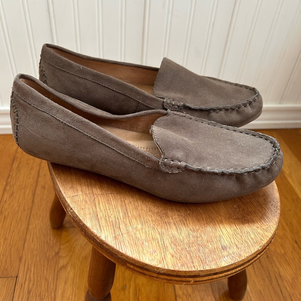 Womens AEROSOLES Taupe Suede Loafers
